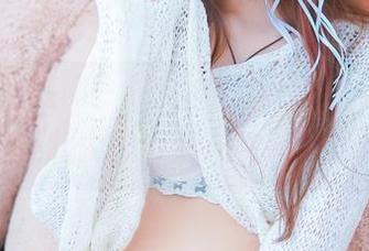 GIRLT果团网 - 图片里的周妍希，透明设计用得如此大胆，心思也挺深沉的吧？