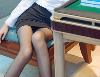 HuaYang花漾 - 美图中的SOLO-尹菲：温柔如风，圣光睡觉去了