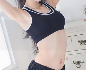 IMiss爱蜜社 - 小丽莎萌萌哒在连衣裙里翻滚，写真就像是一场偷偷的约会。