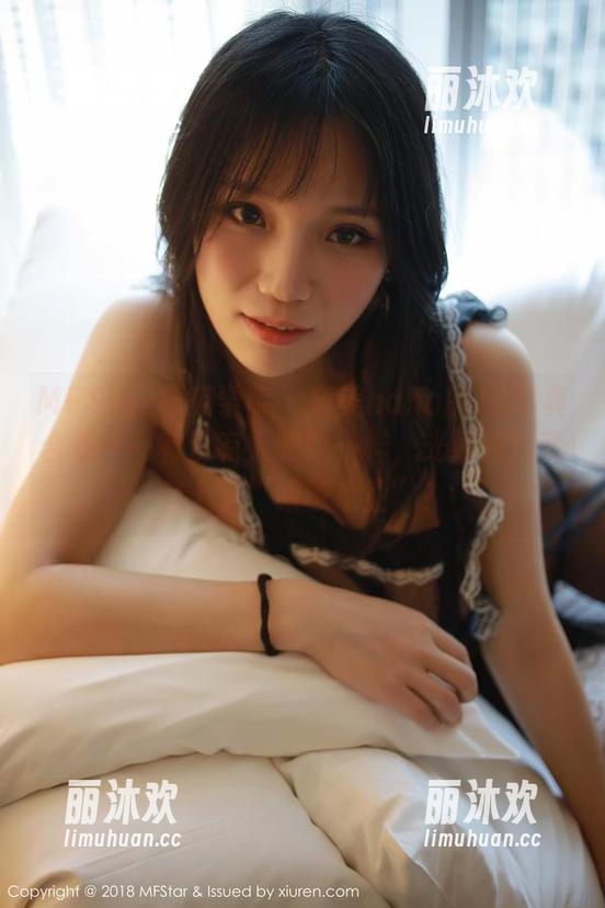 MFStar模范学院 - 奈美nana的JK写真合集——有没有人和我一样，光看照片就考上了“眼球专业”？