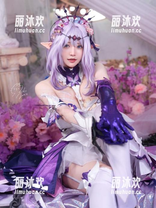 看完Machi马吉的职业写真，真想把会议室的白板都换成她的造型！