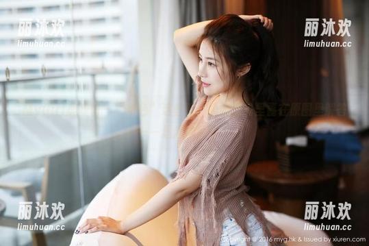 MyGirl美媛馆 - “粉色”这些事，最好是绮里嘉在原图里解答——逗趣的样子。