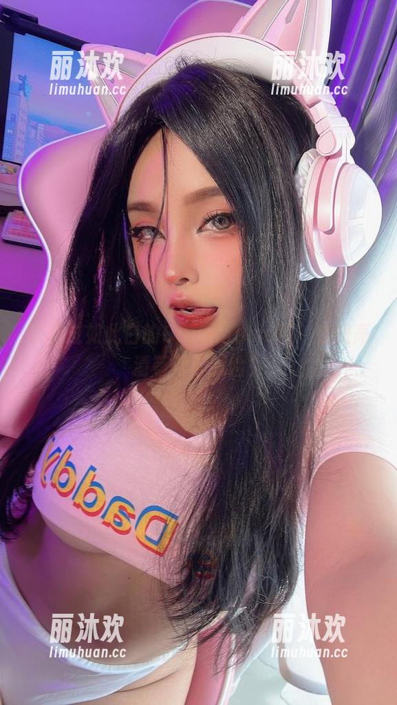 你遇过如此白的SayoMomo吗？在线高清等着你探险！