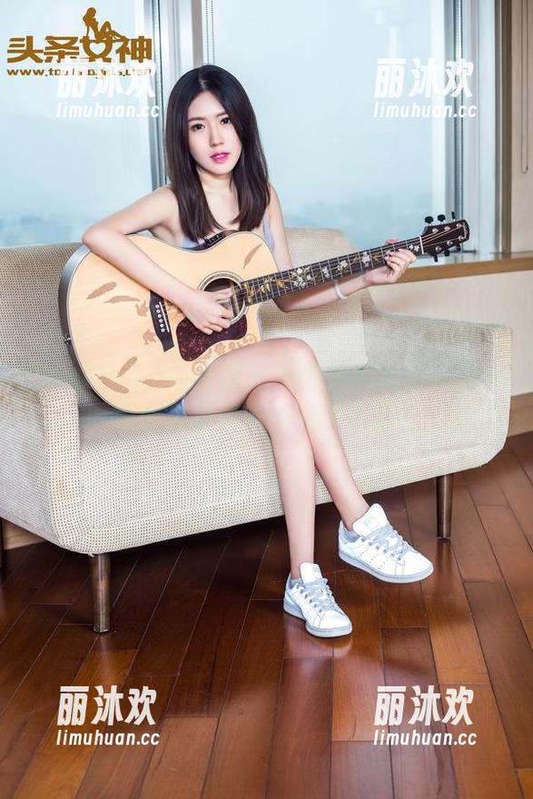 TouTiao头条女神 - 杨曼妮的摄影剧本：原图里藏着多少意外彩蛋？