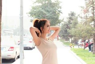 TuiGirl推女郎 - 赵惟依最新时刻，图片里的死库水，啊，这身材真不一般！