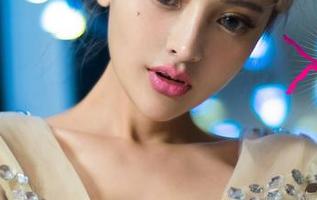 UGirls尤果网 - 周妍希的裤里丝，第一眼居然让我想起了下雨天……下载作品集来找乐子吧！