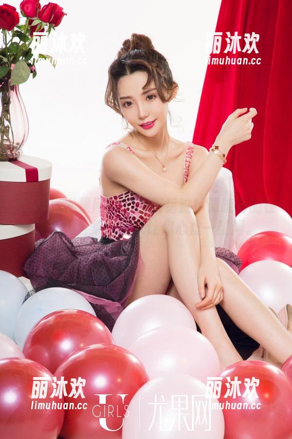 UGirls尤果网-谭晓彤 UGirls尤果网 - 千万别错过!谭晓彤的在线礼服合集,足以让你心虚一整周。