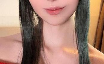 探寻Vinnegal的肉丝世界，这美图合集根本停不下来！