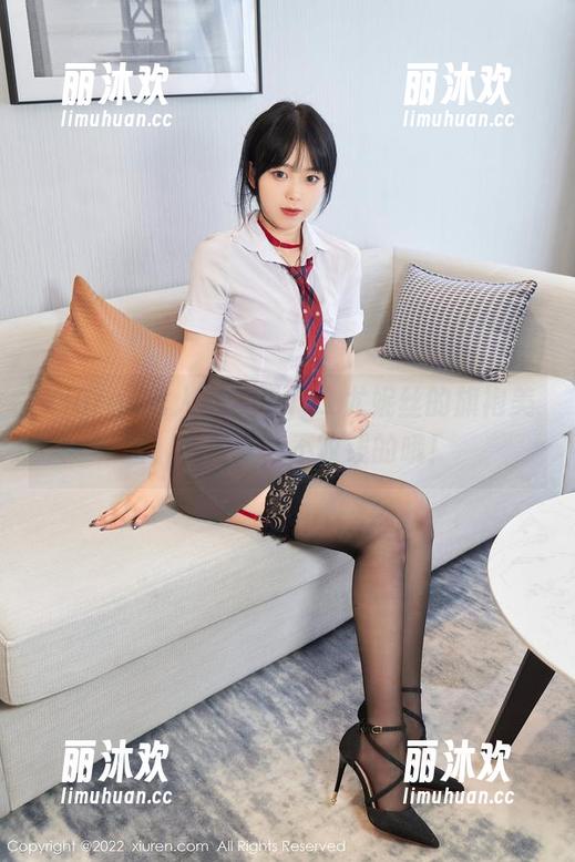 Xiuren秀人网 - Egg_尤妮丝的旗袍美图，随便拿，不收钱的哦！