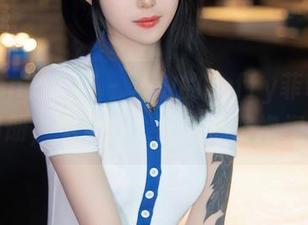 Xiuren秀人网 - 开放的Luffy菲菲泳池图册，免费的，让我恍恍惚惚！