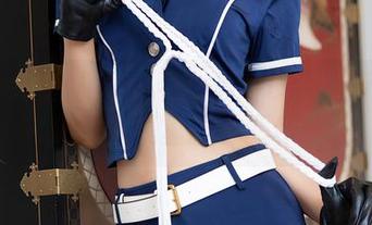Xiuren秀人网 - 看！黄可Christine修女写真集里的小恶作剧