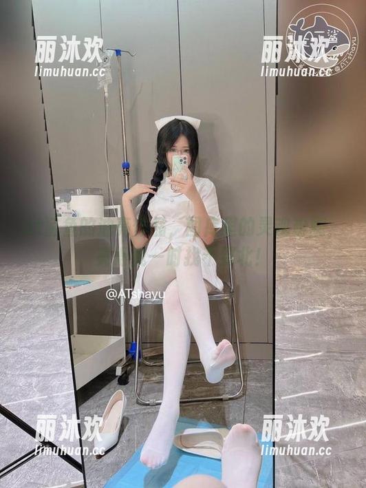 at鲨鱼的油亮作品，图库里的灵魂粉刷，亮得我一时找不到北！