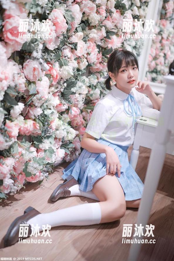 lovely呆玄的白色乐章：无圣光下的图集，让人浮想联翩