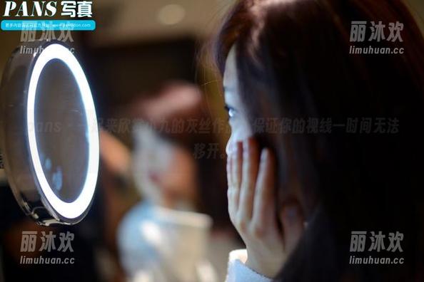 pans - 一起来欣赏小九的灰丝作品，保证你的视线一时间无法移开。