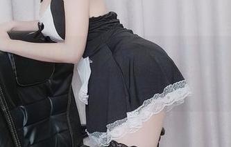 游泳池畔的w黑米粥w，高清写真让你移不开眼