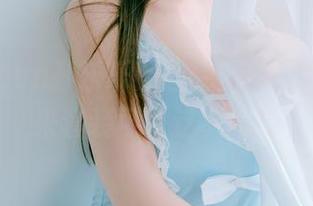 打开yeeun孙乐乐的图包，发现秘诀：原来套装可以这样穿！