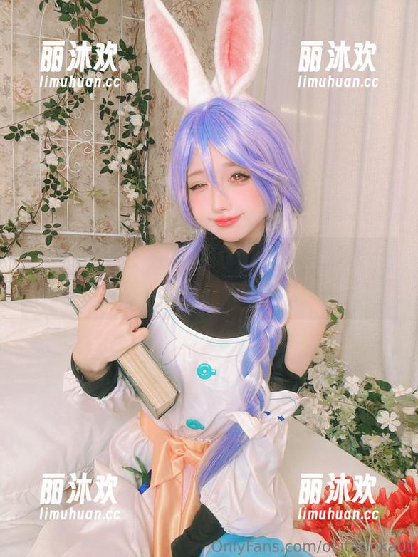 不同于传统，冲田凛花rinka的高清女仆写真就像那“暗夜试衣间”的小秘密。