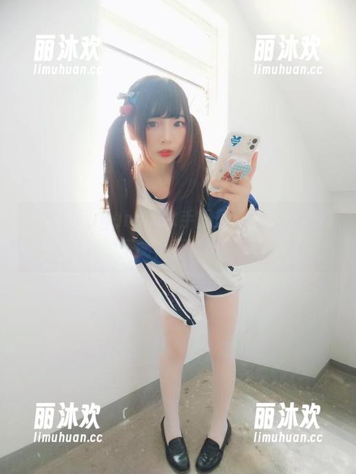在古川kagura的水手服里溶化了，无圣光的搭配，亮点满满，哎