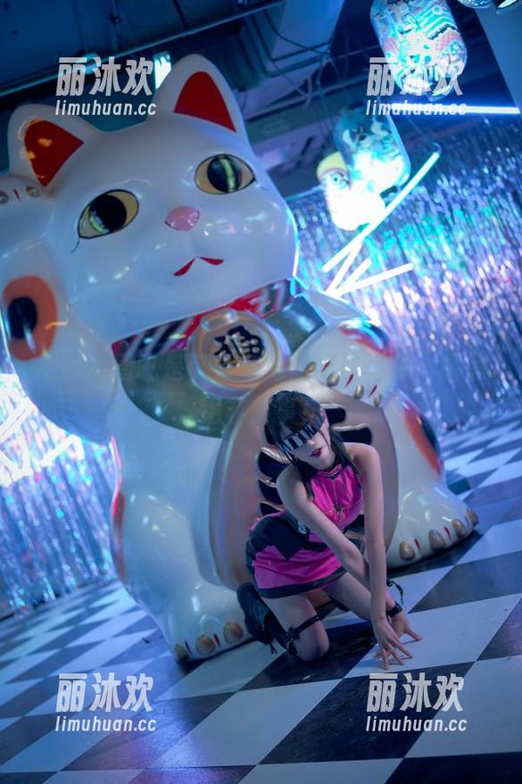 忙碌的周叽是可爱兔兔：精选写真，厨房绝非小事！
