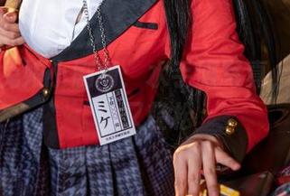 咬一口兔娘小剧场：水手服写真，稍稍撩人又轻松