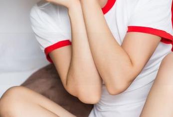 头条女神 - 梦心玥的甜心美图：看得我直流口水，你信不信？