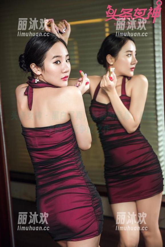 头条女神 - 黑白写真，蔡楠的选择：精选中的不乏争议之作。