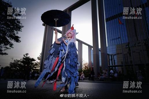 体操服和奶狮不咬人，这个组合让我脑补了太多，私拍真是大胆。