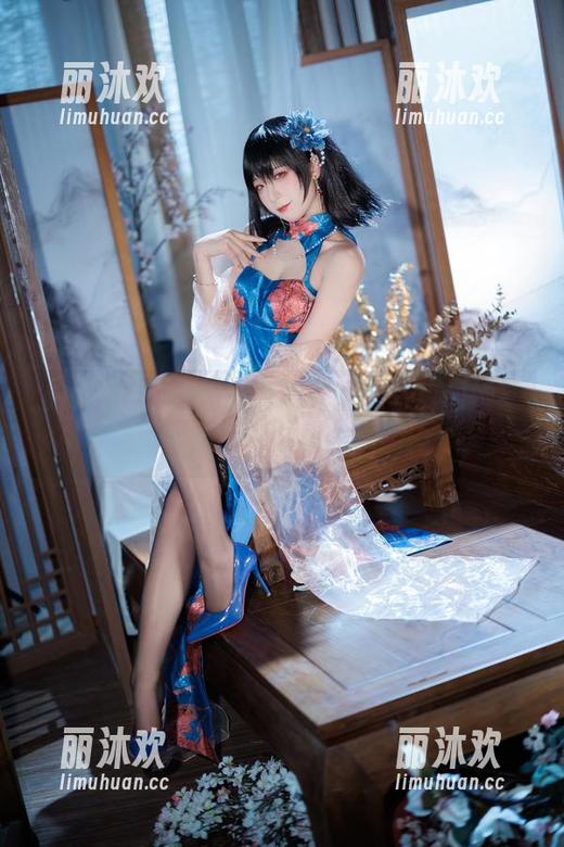 封疆疆v 封疆疆v,偷偷藏着的无圣光写真和她慈眉善目的秘密。