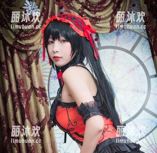 来了来了，小酥酱的OL图包分享，太会选衣服了吧。