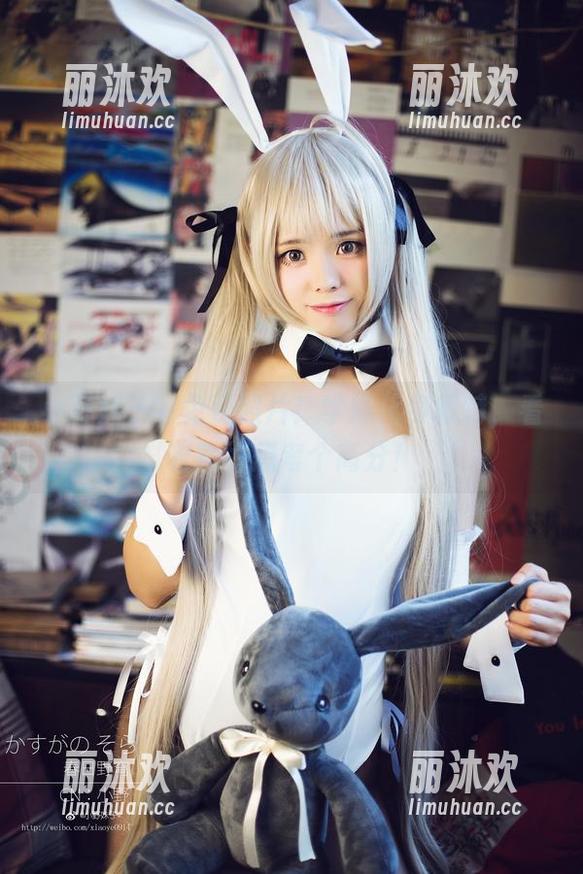 小野妹子w免费照片！学妹化身模特，看着就好想考个高分！