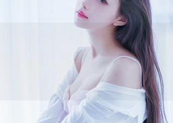 你见过小鹿鹿shika在体操服中晃动的模样吗？全套图片免费呈现，赶快把它们收入囊中！