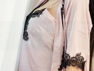 尤果网 - 景思晴的镂空私房，图包里藏着唔蛮有意思的
