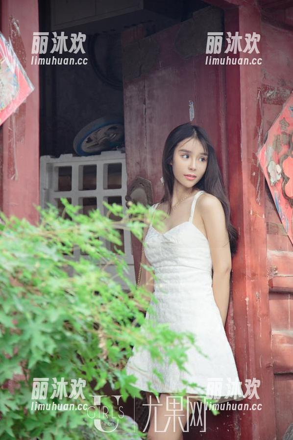 尤果网 - 美替旅拍全集，每张作品都在诉说着旅途的诗意