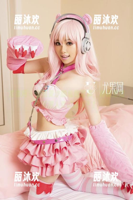尤果网-颜美汐 尤果网 - 看颜美汐的私房写真,棉袜是如何征服人类的曲线?!