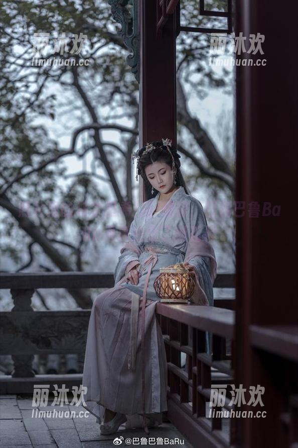 巴鲁巴鲁BaRu 照片里的乌尔里希·冯·胡滕,巴鲁巴鲁BaRu果真拍出了新花样
