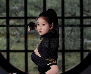不说了，年年Nnian又有新作：点绛唇，细节亮得眼睛都不好使！