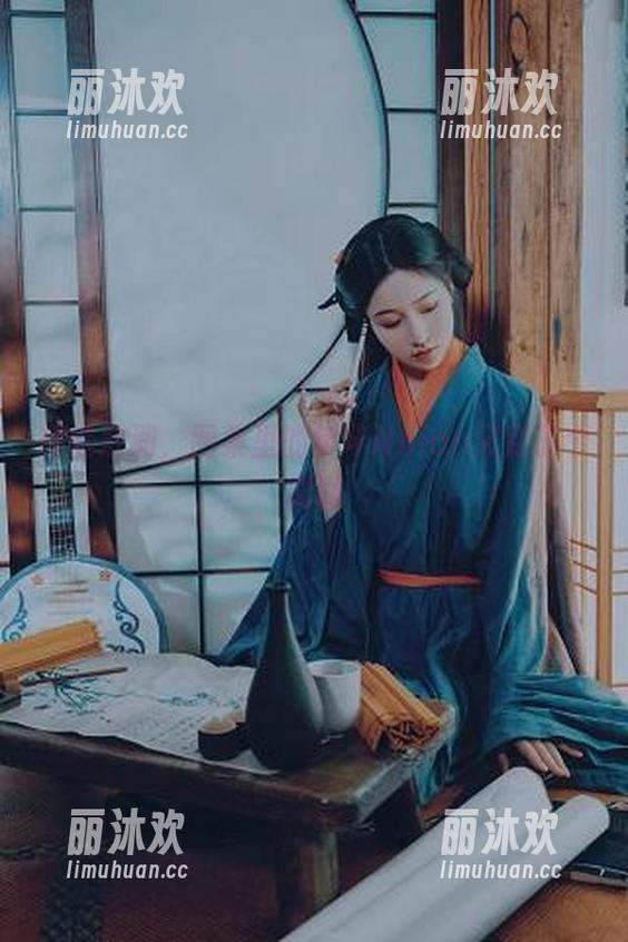 精选敖润，图集里的年年Nnian又变了个调调