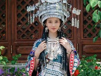 年年Nnian这组花嫁写真也太好看了，美图直逼仙女，真让人嫉妒。