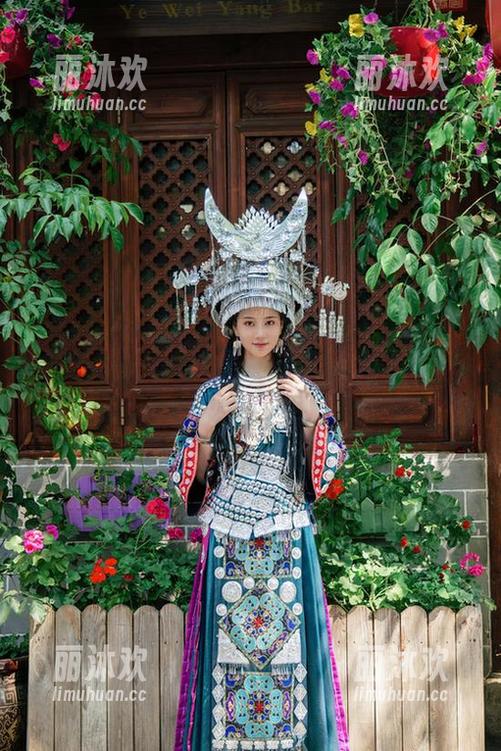 年年Nnian这组花嫁写真也太好看了，美图直逼仙女，真让人嫉妒。