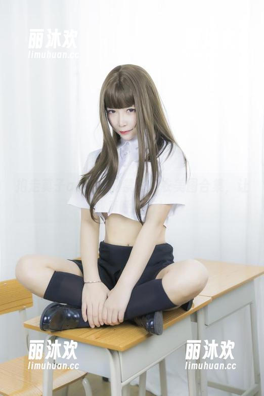 抱走莫子aa打造的禁忌泳衣美图合集，让我直呼不行！