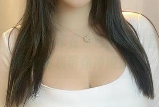微密圈 - 是可馨耶在紫色的海洋里游泳，美图老司机带你冲浪资源！