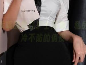 柒柒要乖哦的粉红护士形象，私房作品里冷不防的俏皮