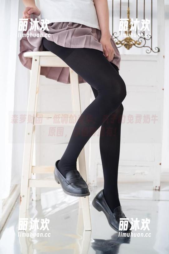 森萝财团 - 低调的奢华：卉子的免费奶牛原图，你值得拥有！