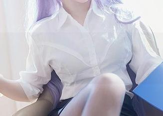 樱梨梨的冬日女友，分享原图的我心里就只有“哇啊”两字。