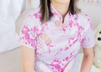 物恋传媒 - 嘉木的粉色美图，仿佛每一张都在对我摇头，让我不小心就想说：“这是要让我入坑吗？”