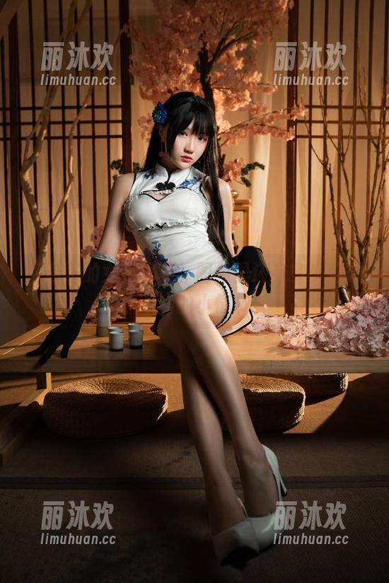 瓜希酱的女仆写真，图包里还有多少你想象不到的小情节？