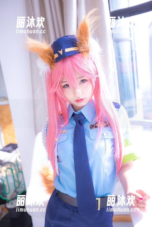 神楽坂真冬的熊少女，免费为你送上那可爱得令人自愧不如的美图！