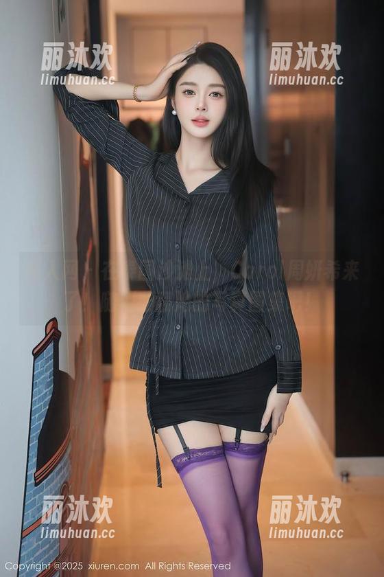 秀人网 - 在泰国沙滩上，Carol周妍希来了！随便翻翻她的写真图集吧！