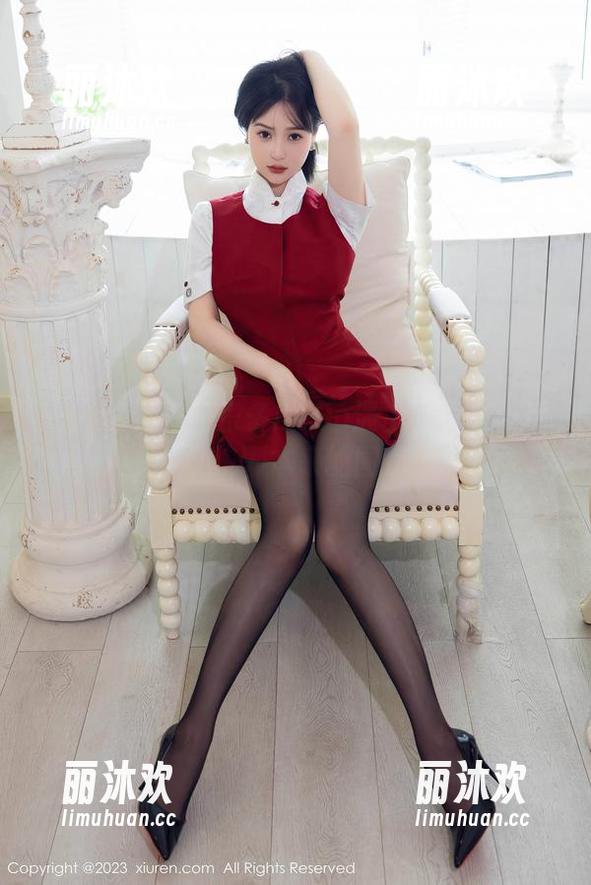 秀人网 - 当养乐多DoDo遇上写真：一场不按剧本来的图包