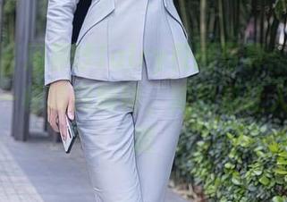 秀人网 - 周慕汐fairy校园写真：这个合集就像一杯隔夜咖啡，浓烈却让人欲罢不能